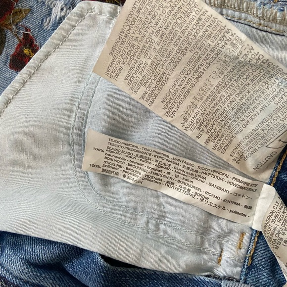 ZARA Denim Floral Embroidered Jean Mini Skirt Size XS - Picture 8 of 9